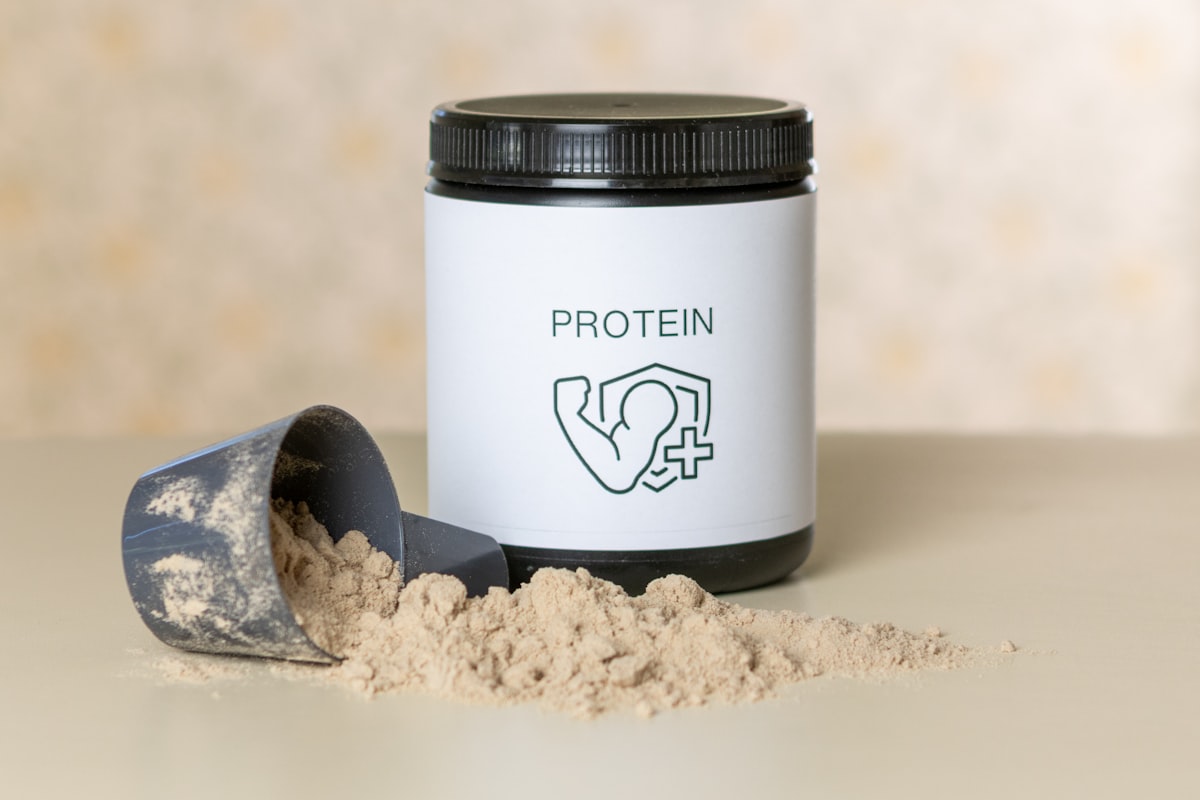 Natural ingredients for men's health supplements